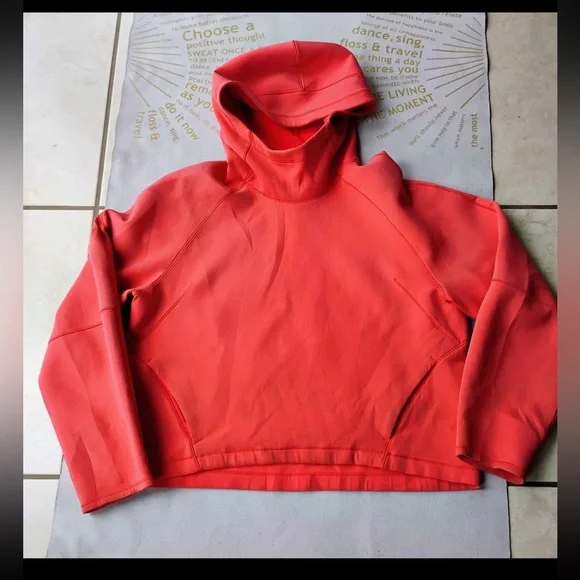 Lululemon Airwrap Modal Pullover - Picture 6 of 8